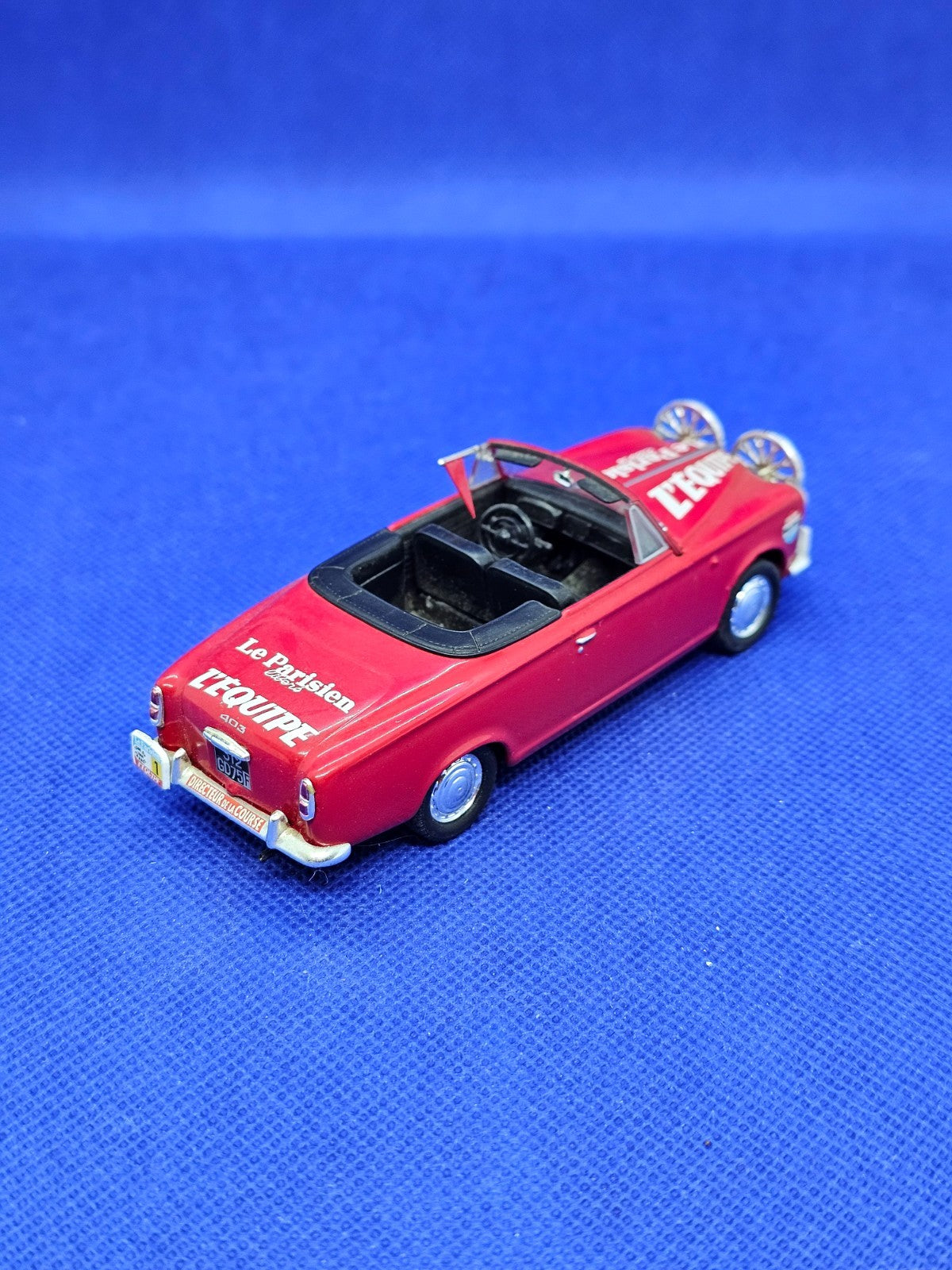 Peugeot 403 Cabriolet Tour de France Le Parisien L'Équipe Norev 1431