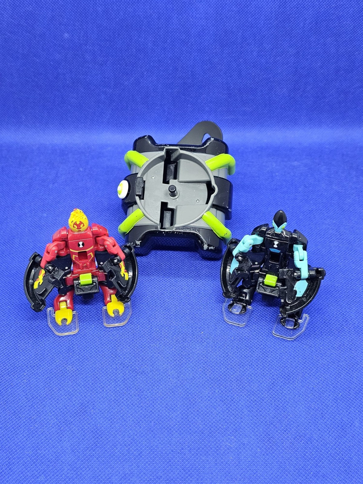 Ben 10 Omni-Launch Omnitrix Heatblast XLR8 Playmates Toys 20180
