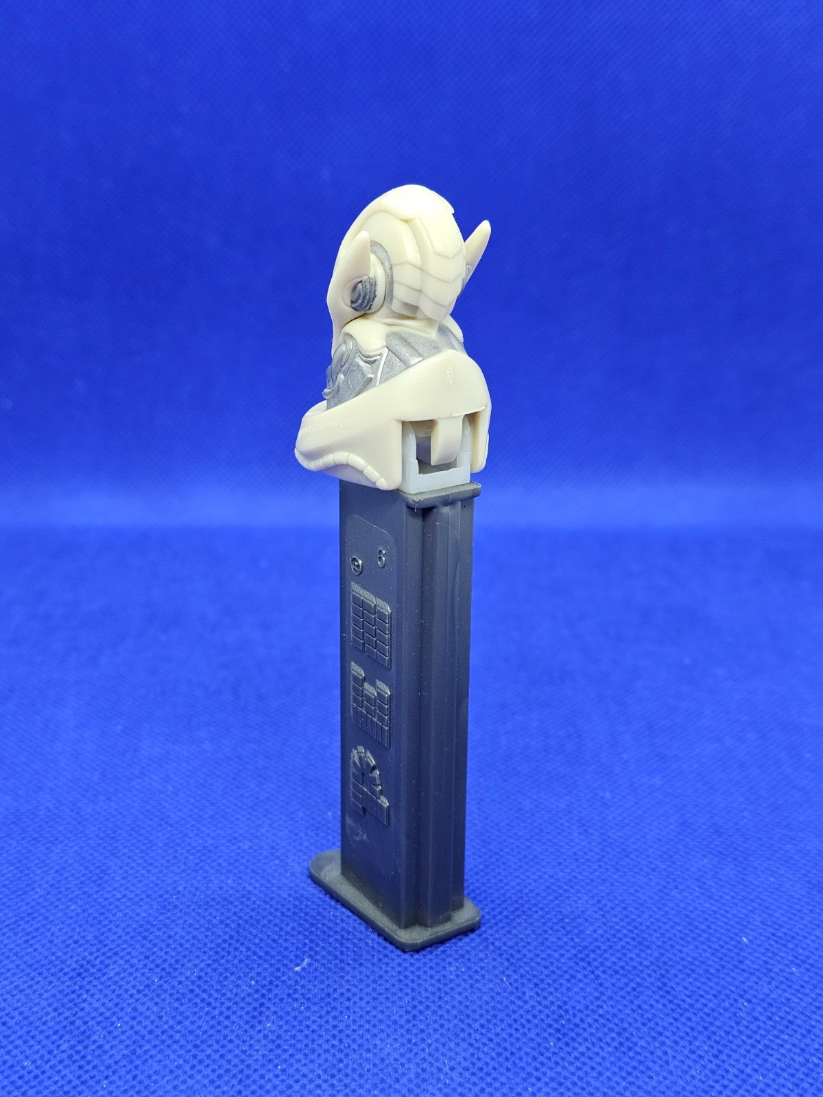 PEZ General Grievous, Star Wars, PEZ Candy Dispenser, 2005, Loose1