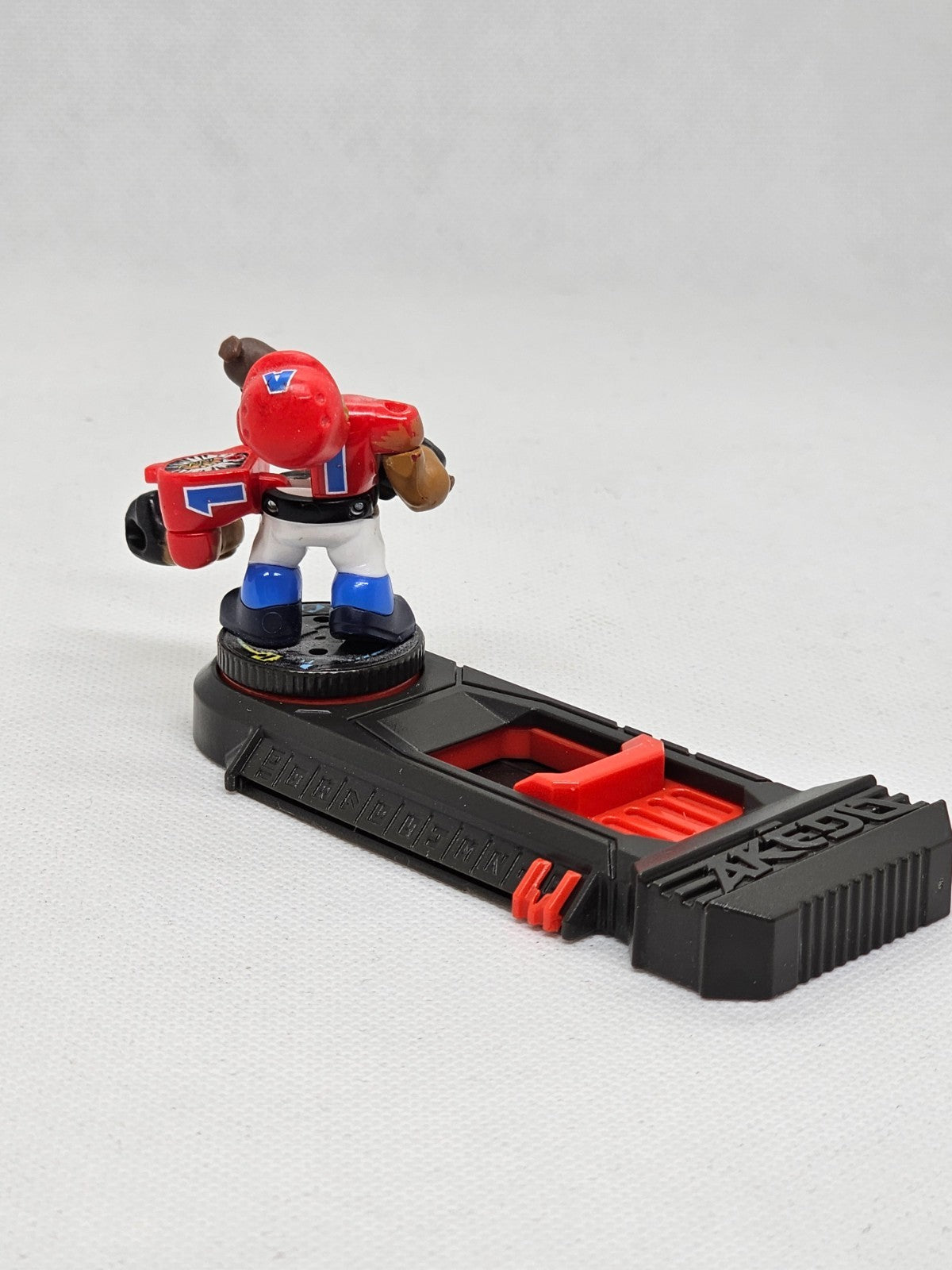 7801772
