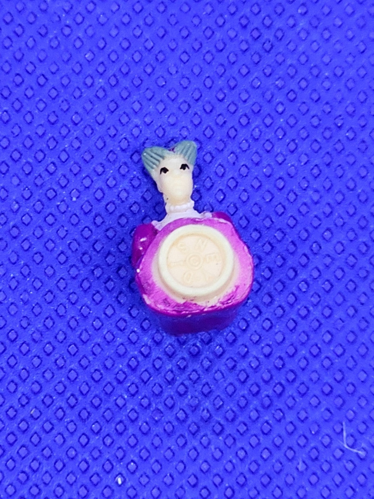 Lady Tremaine Polly Pocket Disney Cendrillon Bluebird Toys 1995 3.2 cm2