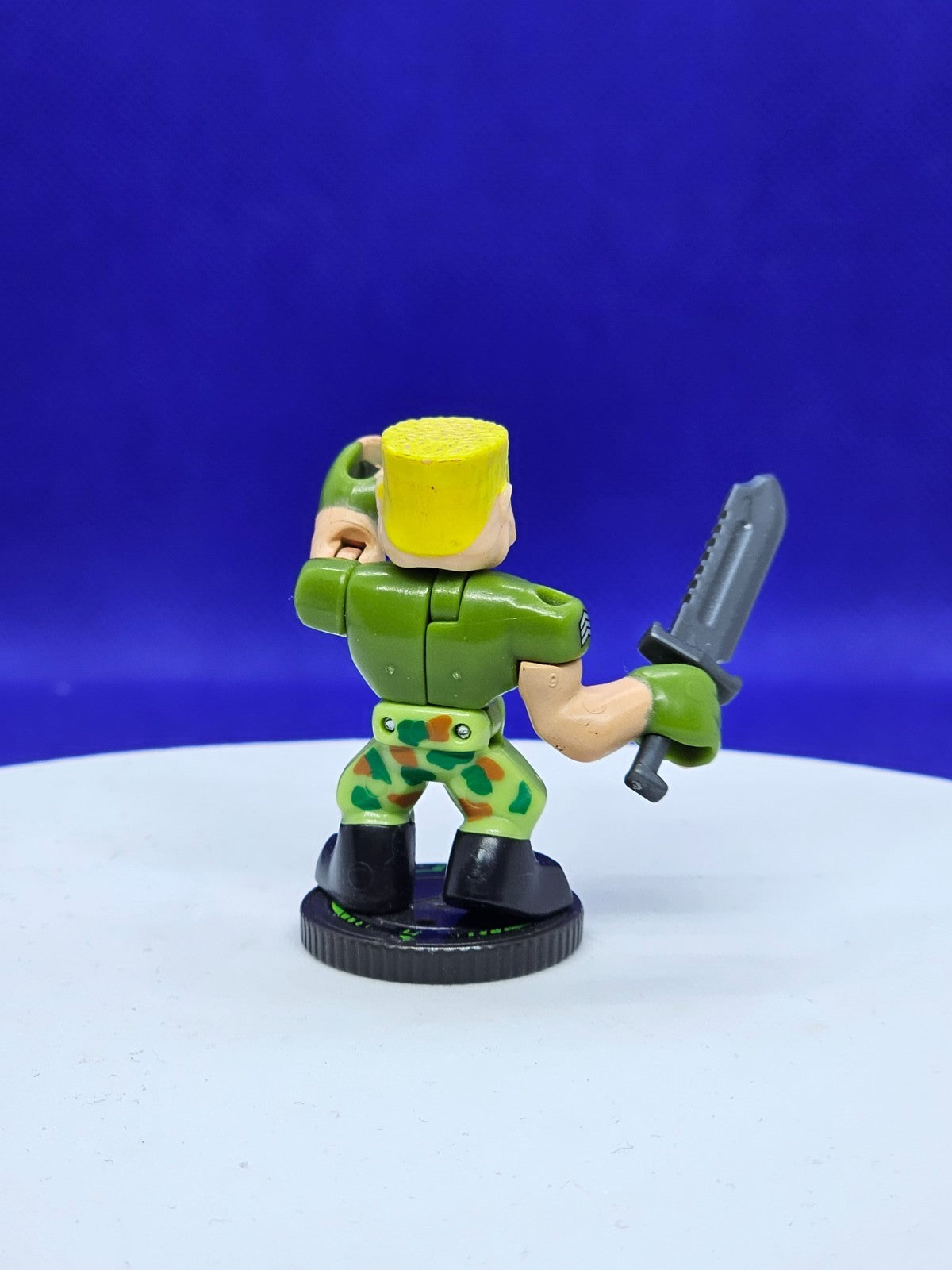 Akedo Buzz Cut Figurine Ultimate Arcade Warriors Series 1 Moose Toys 5cm1