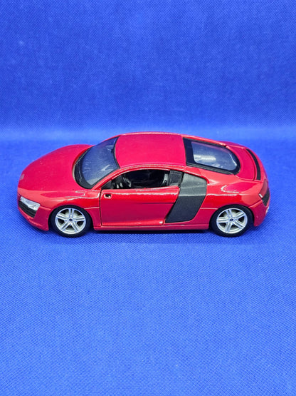 Audi R8 Rouge Maisto Special Edition 124 19 cm3