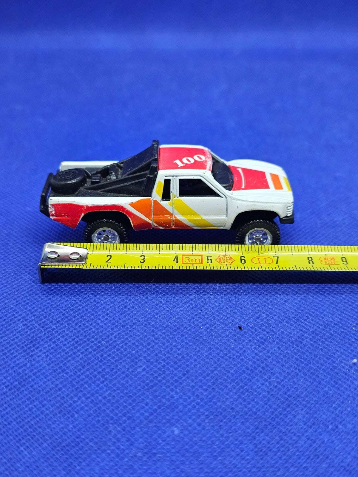 Toyota SR5 Pickup Hickey 100 Mc Toy 1 64 Made in Macau3