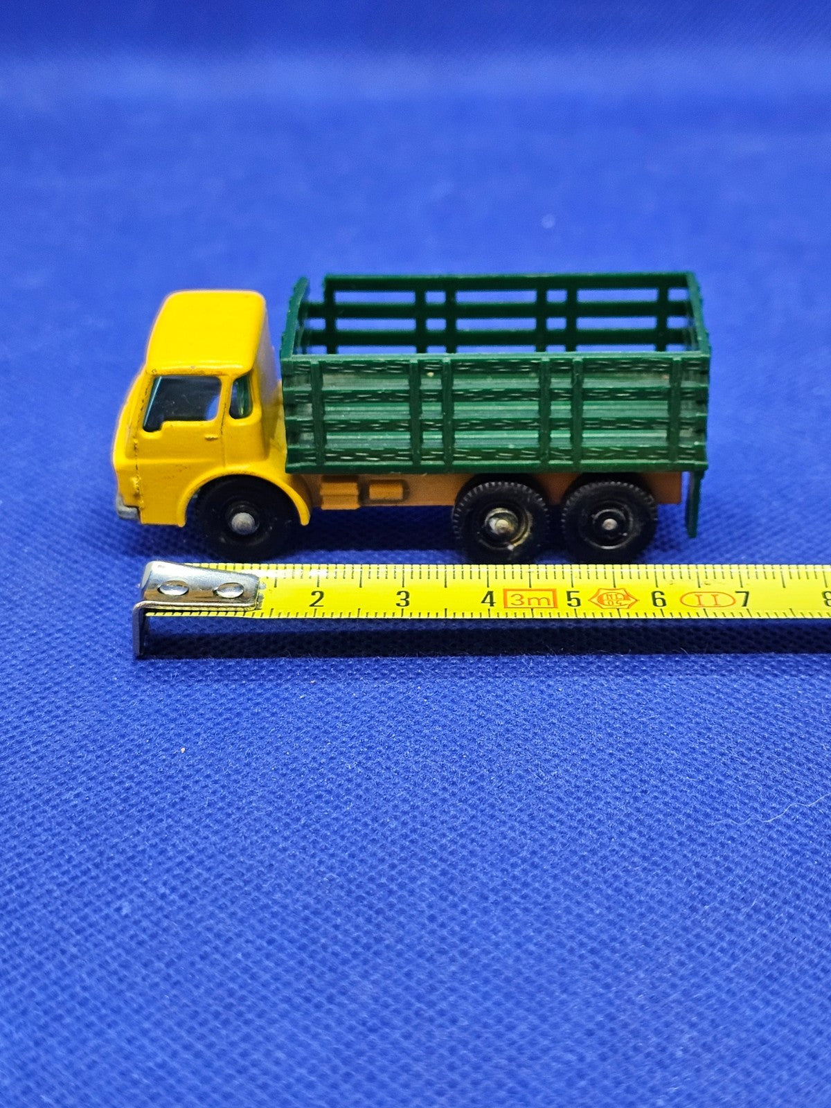 Matchbox Lesney Stake Truck No 4 Dodge Made in England Vintage2