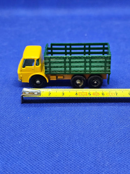 Matchbox Lesney Stake Truck No 4 Dodge Made in England Vintage2