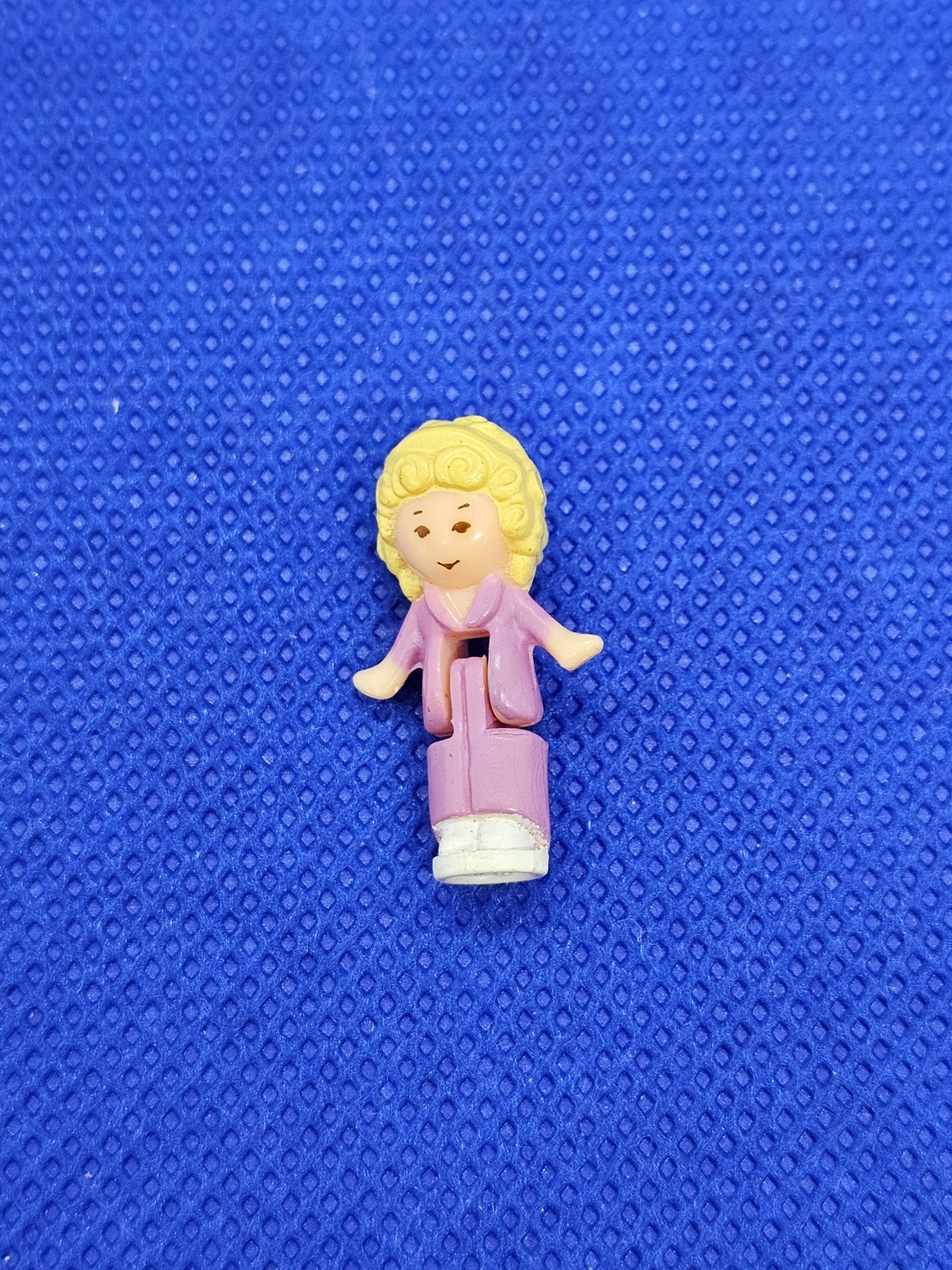 Figurine Polly Pocket Blonde Cheveux Bouclés Beauty Case Bluebird 19910