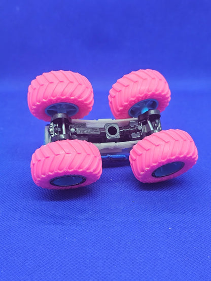 Hot Wheels Monster Trucks Pure Muscle Glow In The Dark 164 Mattel Loose2