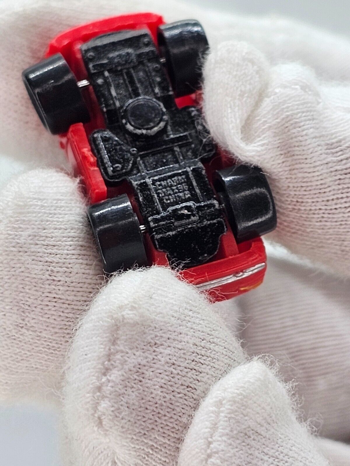 6404942