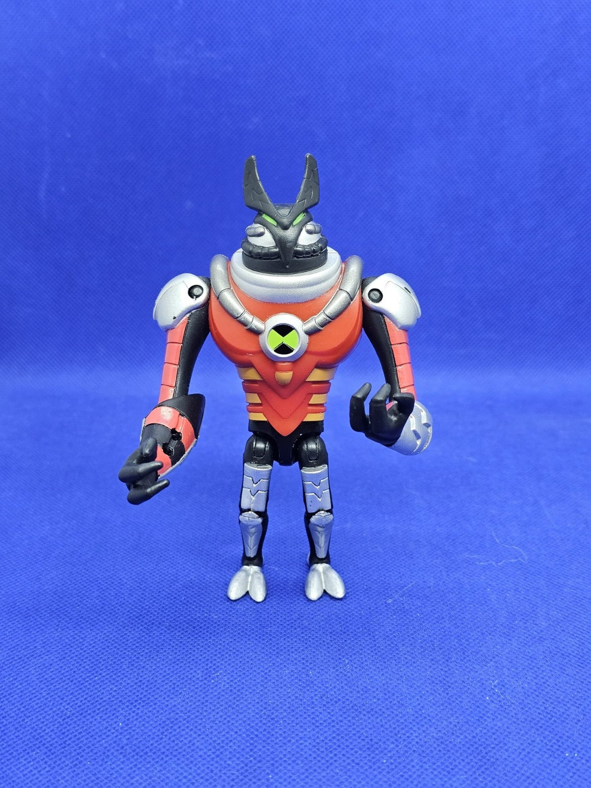 Jetray Omni-Kix Armor Ben 10 Playmates Toys 2020 figurine incomplète0