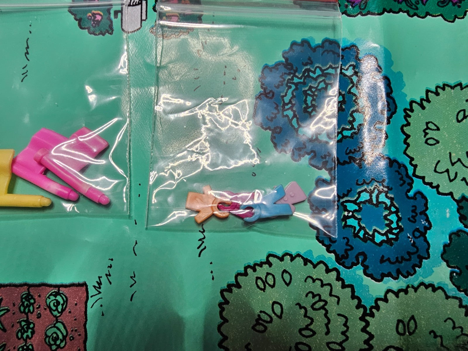 Polly Pocket Magical Movin Pollyville 1996 Bluebird Complet Tapis Vintage3