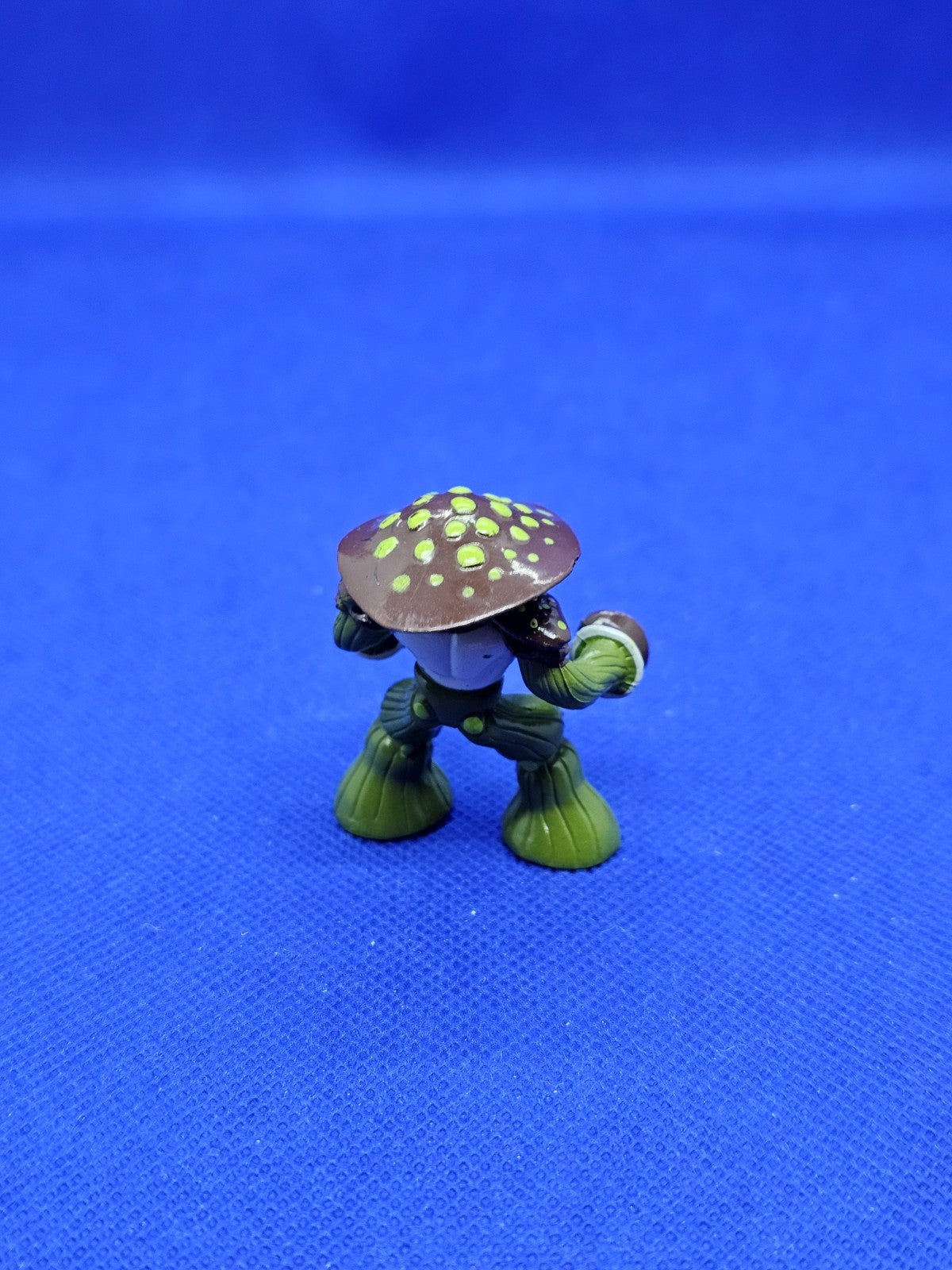 Spores Le Terrible, Gormiti Série 2, Giochi Preziosi, Figurine 5, 4 cm1