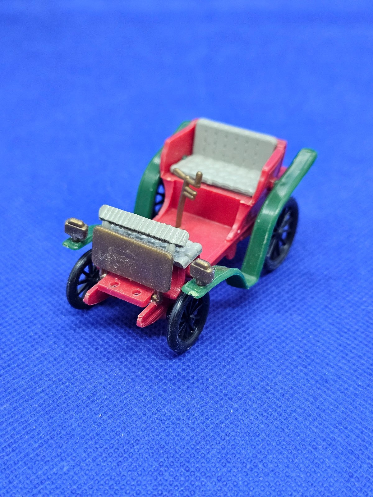 Rochet Schneider 1895 Huilor DEL miniature publicitaire à assembler France0