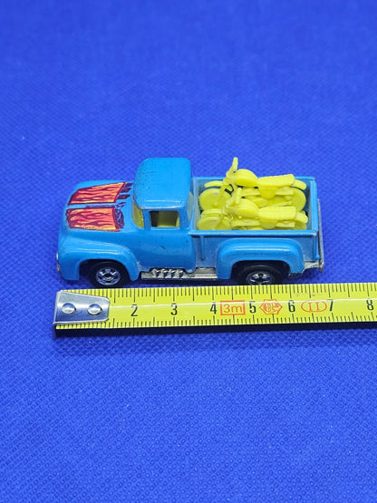 Hot Wheels Classic 56 Ford Pickup Motorcycles Mattel 1973 Hong Kong5