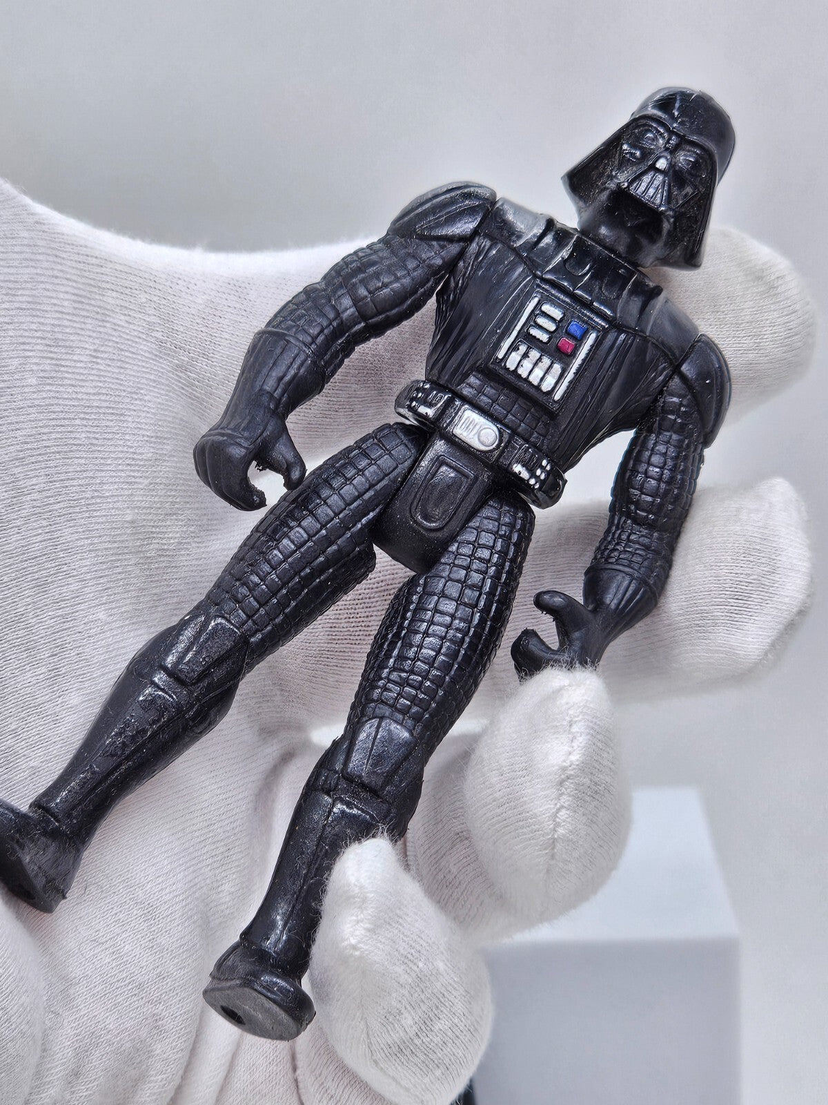 Dark Vador Star Wars Power of the Force Kenner 1995 – Figurine 10 cm2