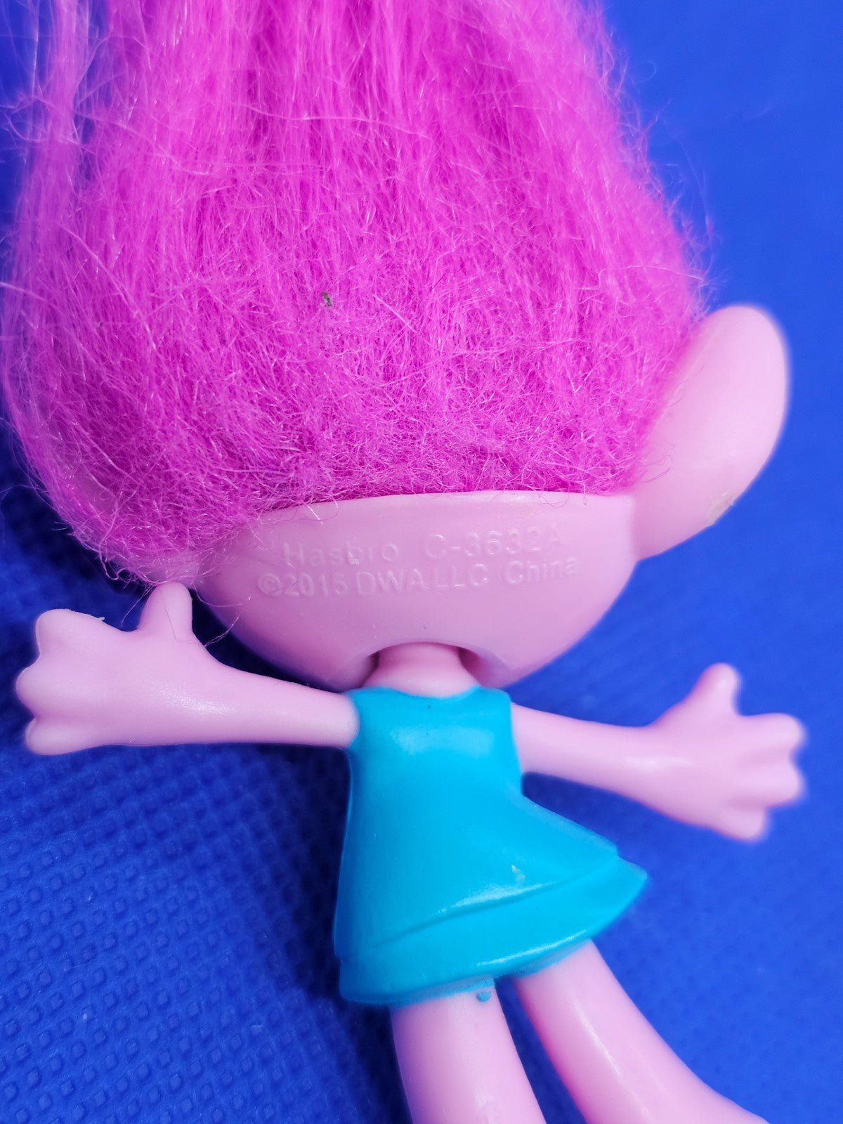 Poppy Trolls DreamWorks figurine cheveux roses Hasbro 2015 8 cm3
