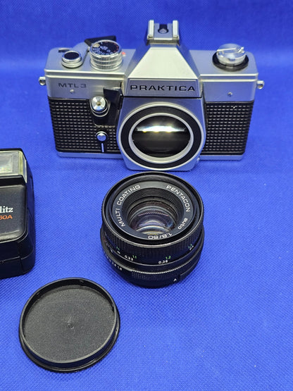 Praktica MTL 3 Appareil Photo Argentique Pentacon 50mm f1.8 Starblitz 160A Vinta4