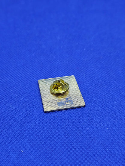 Pin's Renault Albertville 92 Jeux Olympiques JO Partenaire Officiel 19911