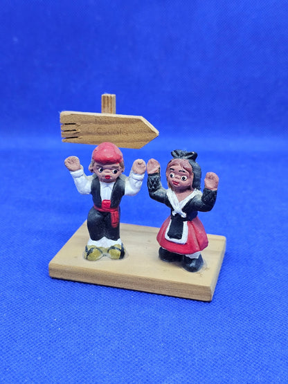 Scène Folklorique Espagnole Couple Traditionnel Terre Cuite Peinte Socle Bois Vi0