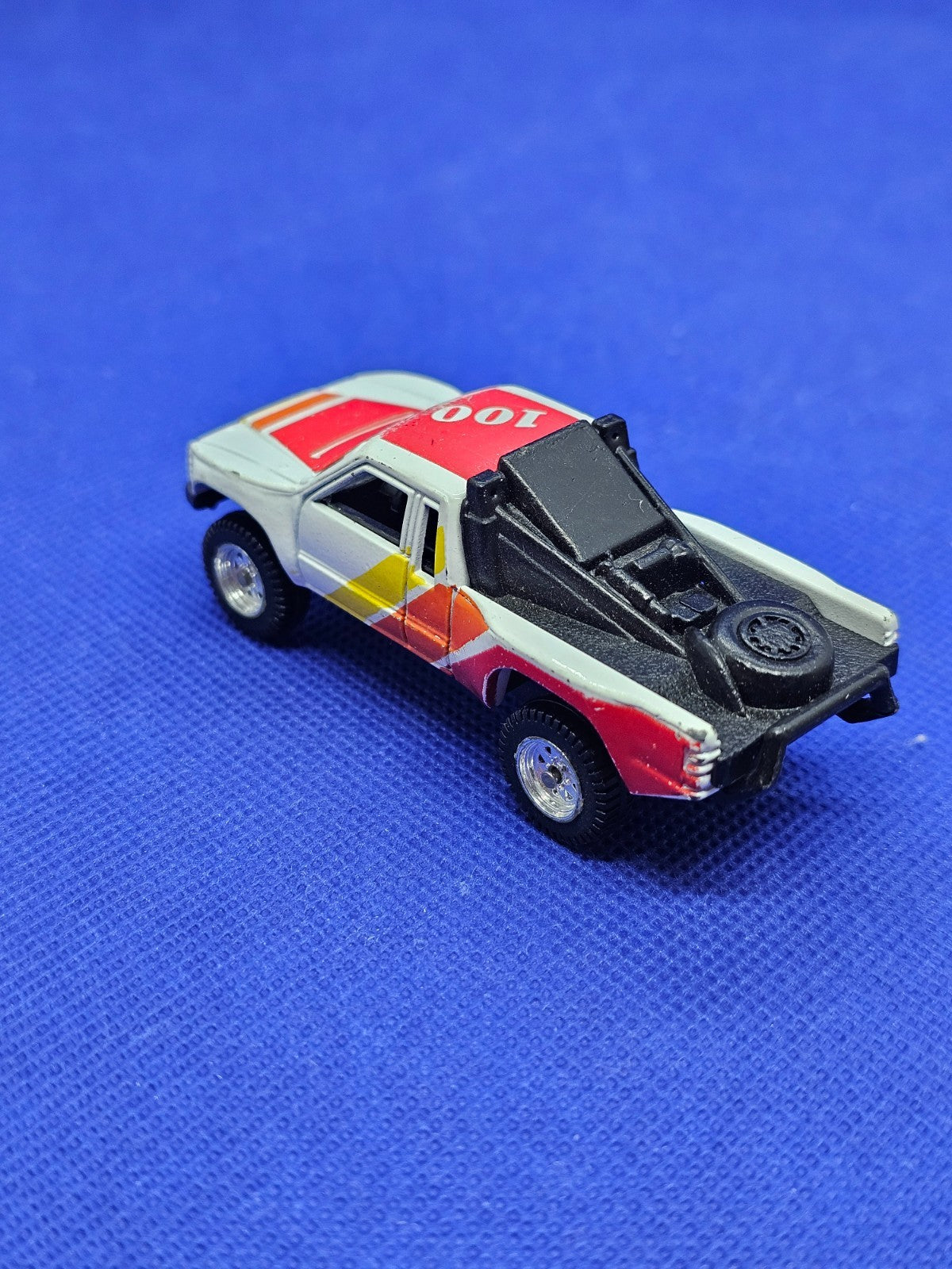 Toyota SR5 Pickup Hickey 100 Mc Toy 1 64 Made in Macau1