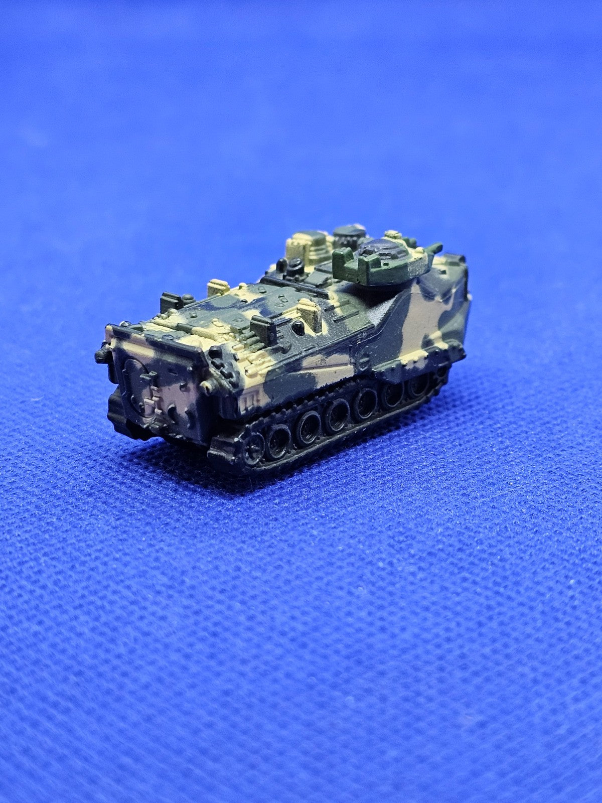 AAVP-7A1 Micro Machines Military Galoob Blindé Amphibie Camouflage Vintage1