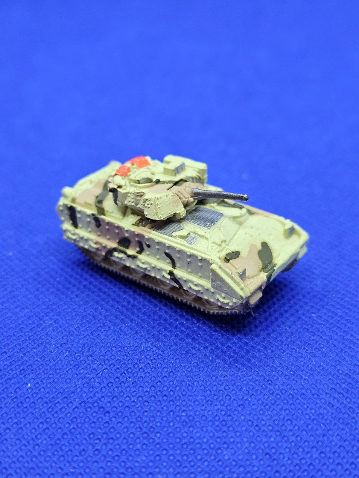 Micro Machines M2 Bradley Tank Desert Camouflage Galoob 1986 Miniature Militaire0