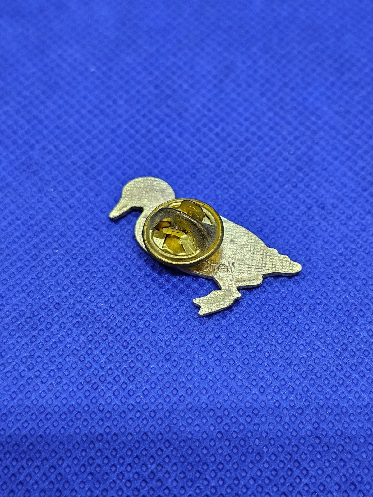 Pin’s Shell Canard Colvert Sauvage Publicitaire Vintage Métal Émaillé1