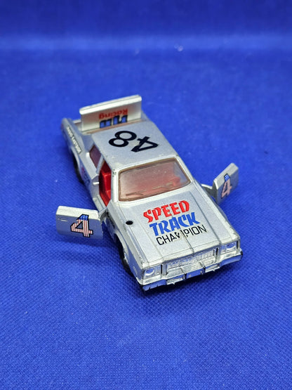 Matchbox SuperKings Plymouth Gran Fury Speed Track Champion K74 Lesney Made in E6
