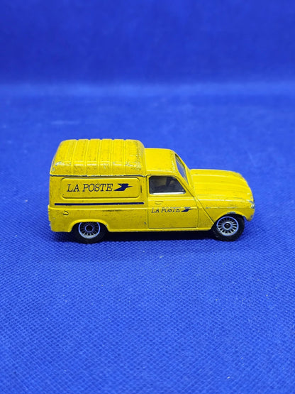 Renault 4 F4 La Poste Solido 143 Made in Portugal Jaune2