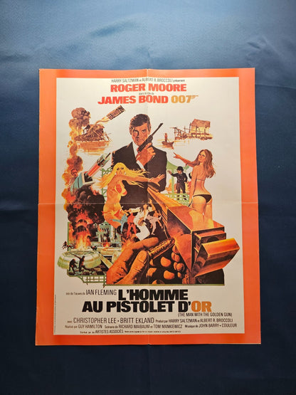 Poster James Bond 007 Espion qui m’aimait Homme au pistolet d’or Roger Moore Uni3