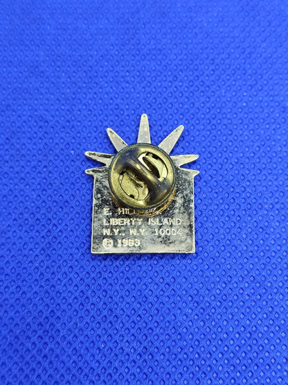 Pins Statue de la Liberté Liberty Island USA Drapeau Américain Vintage 19831