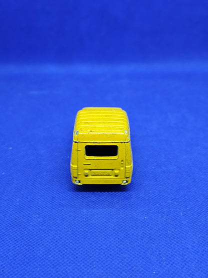 Renault 4 F4 La Poste Solido 143 Made in Portugal Jaune4
