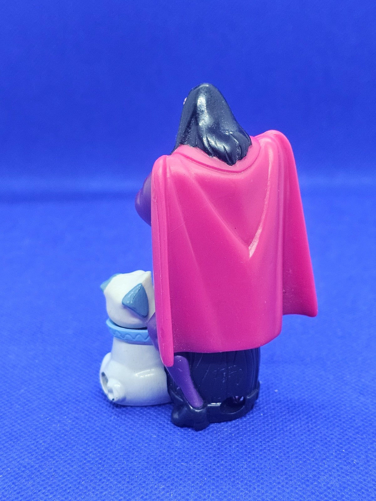 Gouverneur Ratcliffe avec Percy, Pocahontas, Disney, 1995, 9 cm2