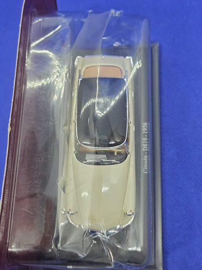 Citroën DS19 1956 143 Universal Hobbies Miniature Beige Toit Noir2