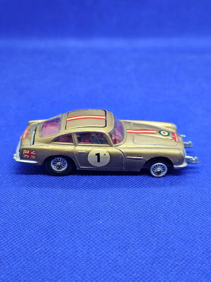Corgi 261 James Bond Aston Martin DB5 Goldfinger 1965 personnalisée incomplète1