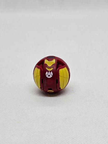 Bakugan Cosmic Ingram Pyrus, Baku‑Legacy Gundalian Invaders, Spin Master, ~5 cm