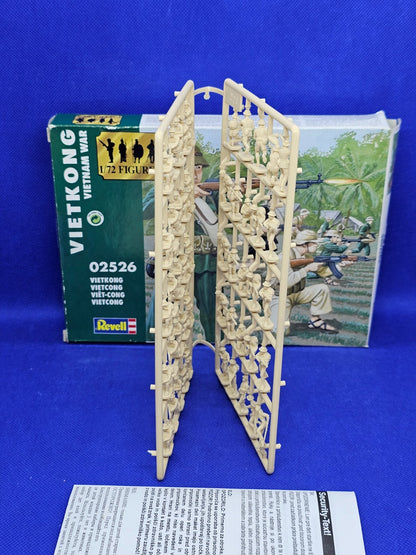 Revell 02526 Vietkong Vietnam War 172 50 Figurines Sur Grappes Avec Boite2