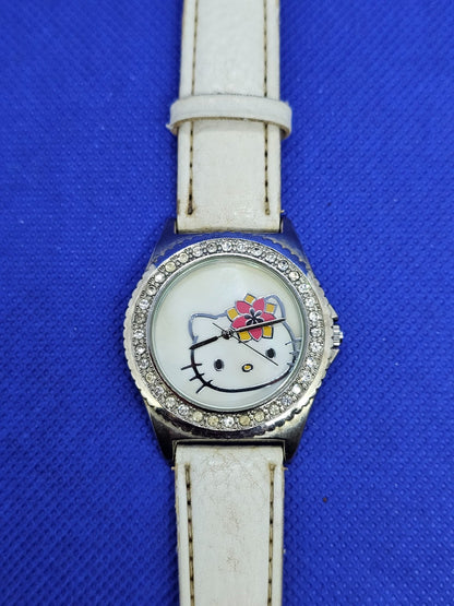 Montre Hello Kitty Sanrio 2008 ZR24274 Bracelet Blanc Strass Vintage1