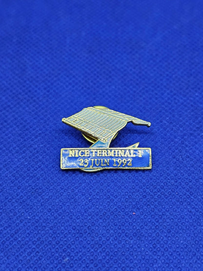 Pin's Nice Terminal 1 Aéroport Côte d'Azur Inauguration 1992 Pins Top0