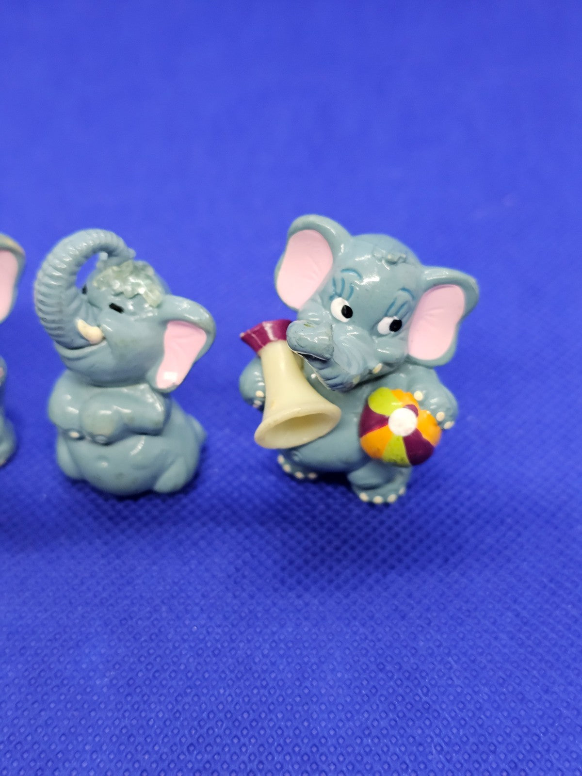 Lot 4 Figurines Éléphants Kinder Surprise – Vintage Années 90 – 1 Incomplet2