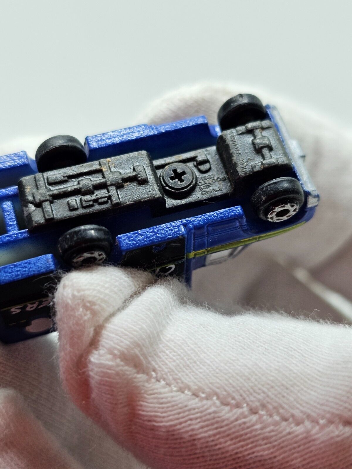 5928174