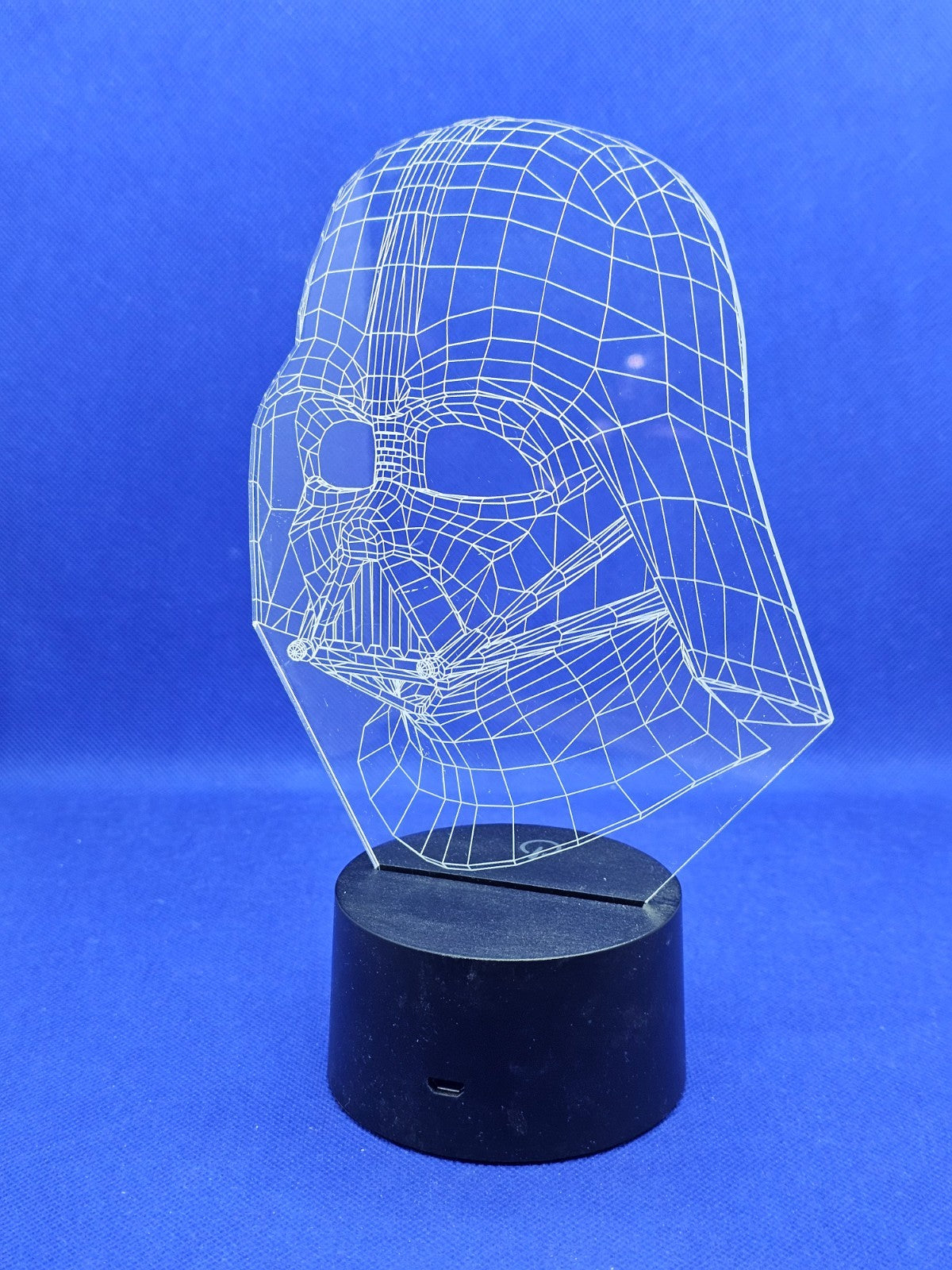 Lampe LED 3D Dark Vador Star Wars Fullsun Electronic FS2810C 7 Couleurs USB2