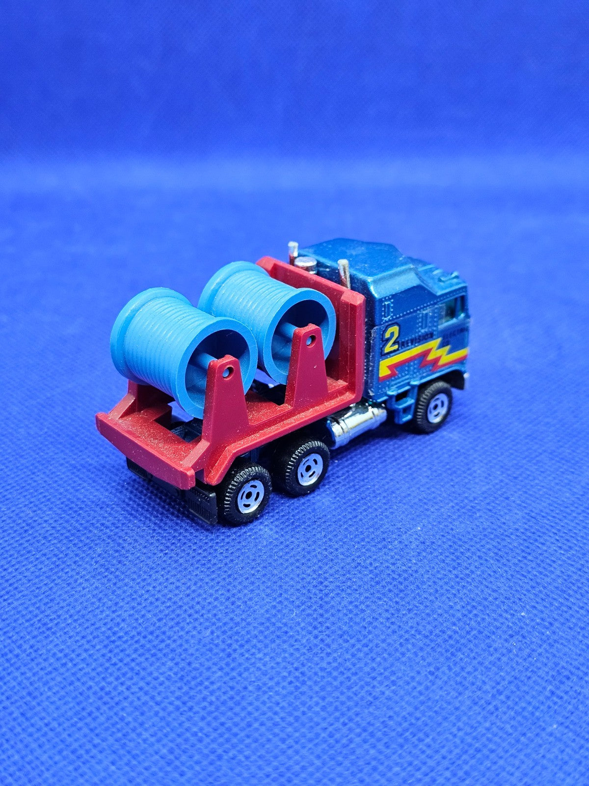 Kenworth K100 camion porte-bobines Electric Co Guisval Made in Spain 7 cm1