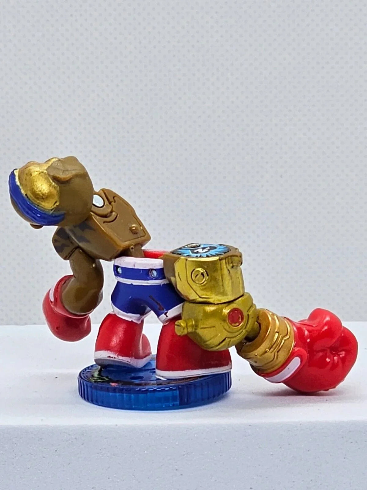 1128