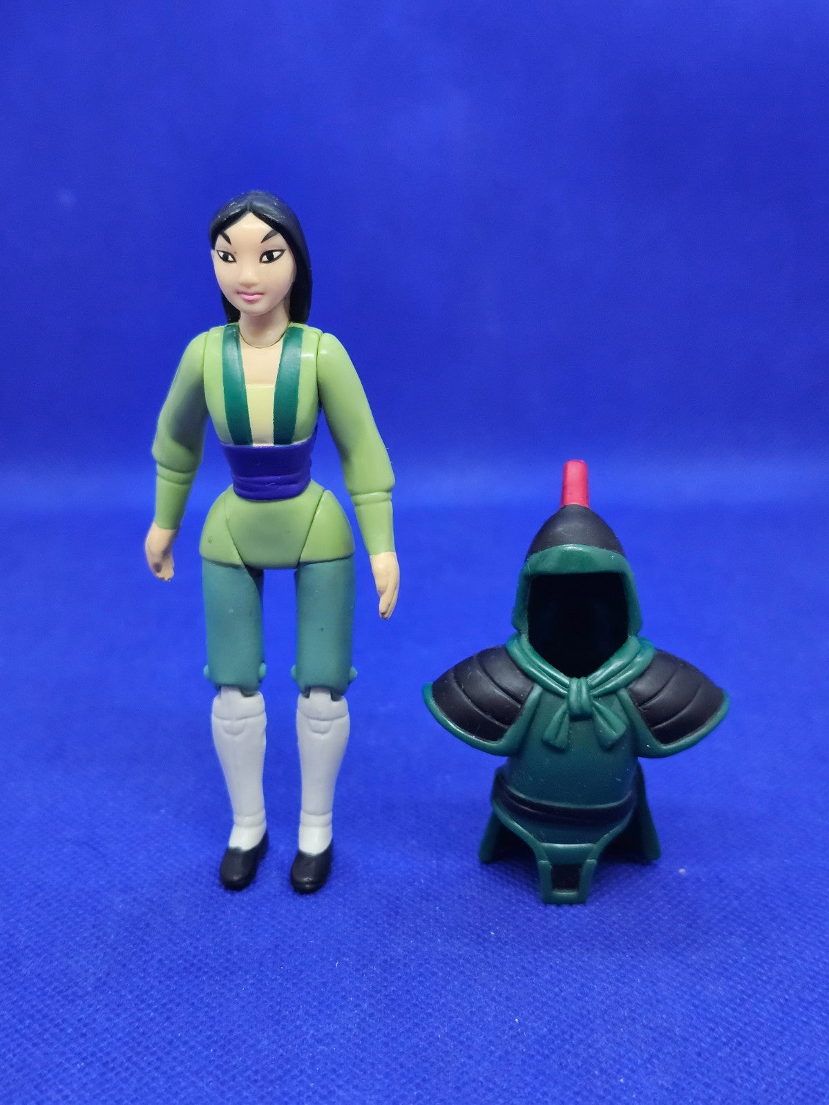 Mulan Figurine Disney McDonald’s 2000 avec Armure 11 cm0