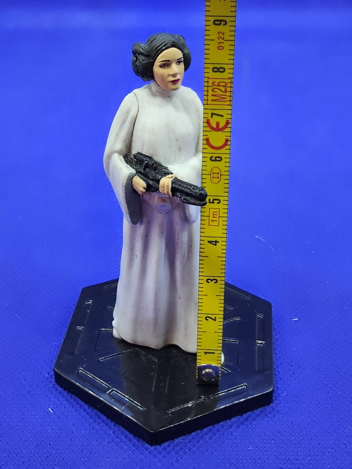 Princesse Leia Organa Star Wars Figurine PVC Lucasfilm 9 cm avec Socle2
