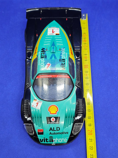 Maserati MC12 Vita4One Racing Team Mondo Motors 124 22 cm10