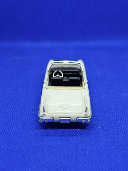 Cadillac Eldorado Biarritz 1957 Solido Made in France 145 N45002