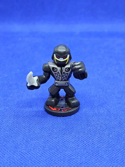 Night Blade Akedo Series 1 Moose Toys 2021 Figurine Split Strike0