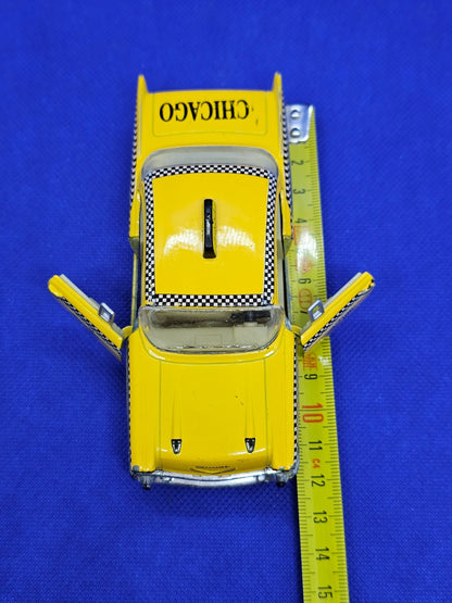 Chevrolet Bel Air Taxi Cab 1957 Kinsmart Friction 13 cm5